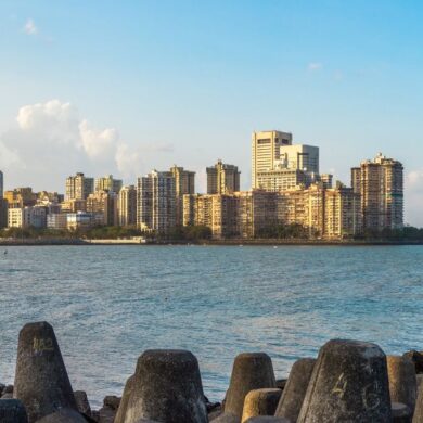 South Mumbai Real Estate 2025: Price Trends, Best Areas & Investment Guide